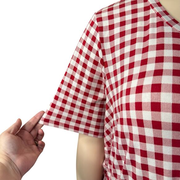 Avenue Long Length Short Sleeve Gingham Top Size 26/28 in Red and White - Picture 6 of 9